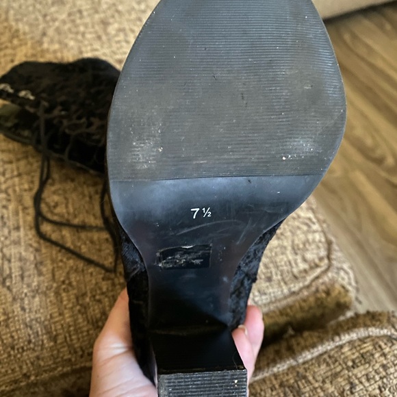 Call It Spring heels - Picture 6 of 6